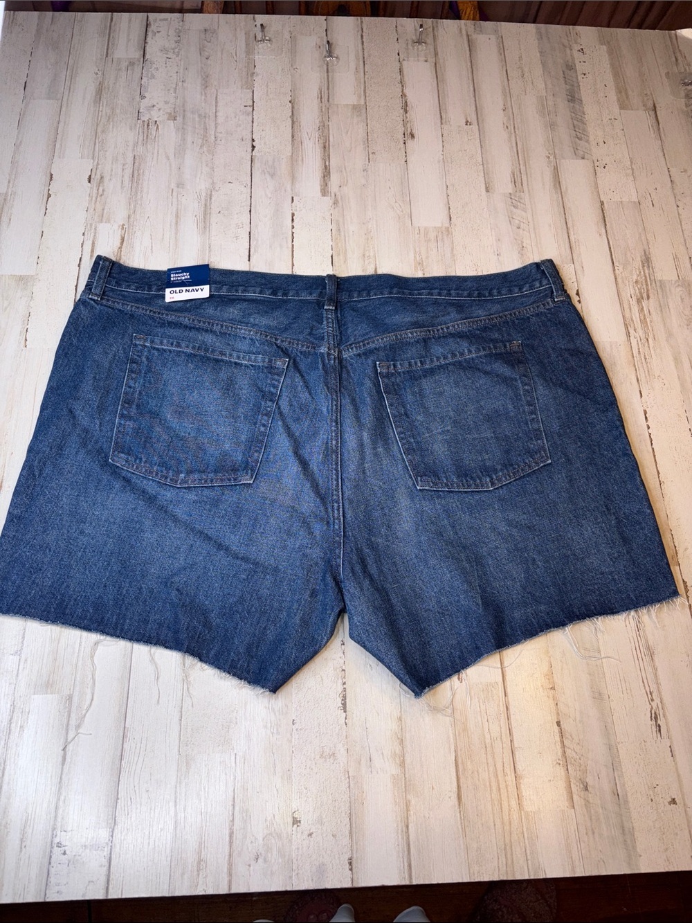 Old Navy High-Rise Slouchy Straight Blue Denim Cutoff Shorts Plus Size 26 - Picture 12 of 16